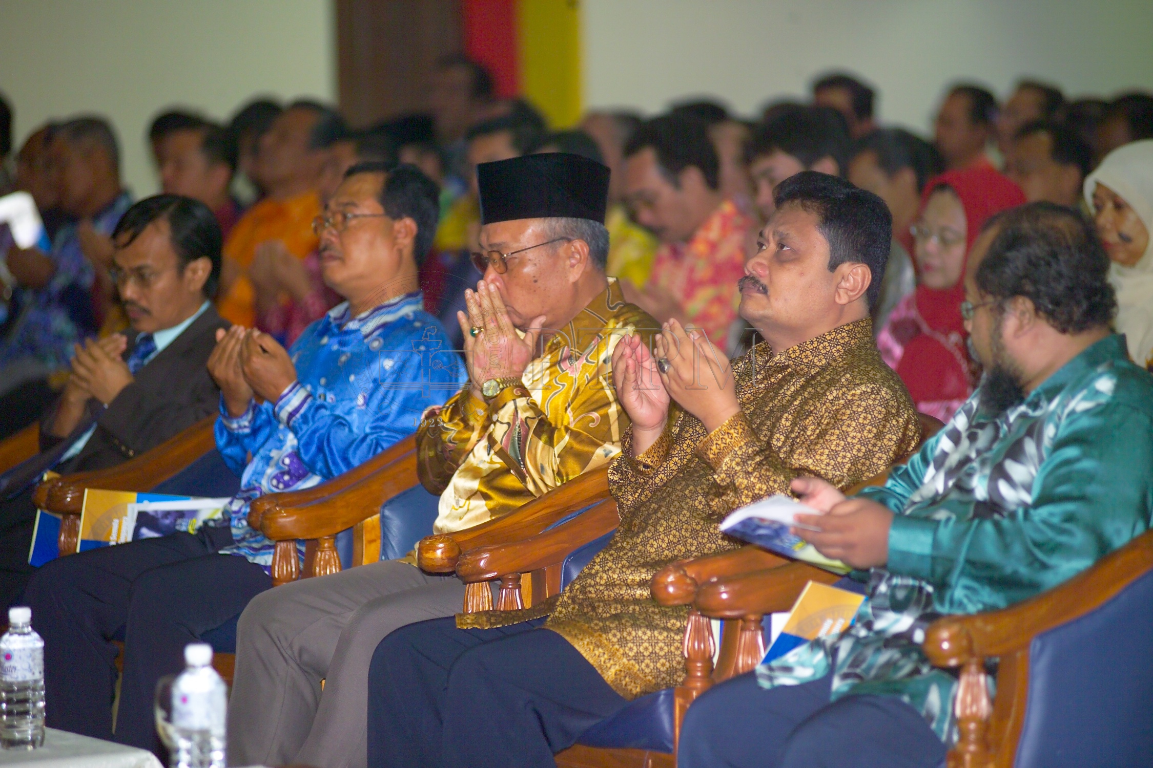 PTPM 05 05 guru D8XZ6474